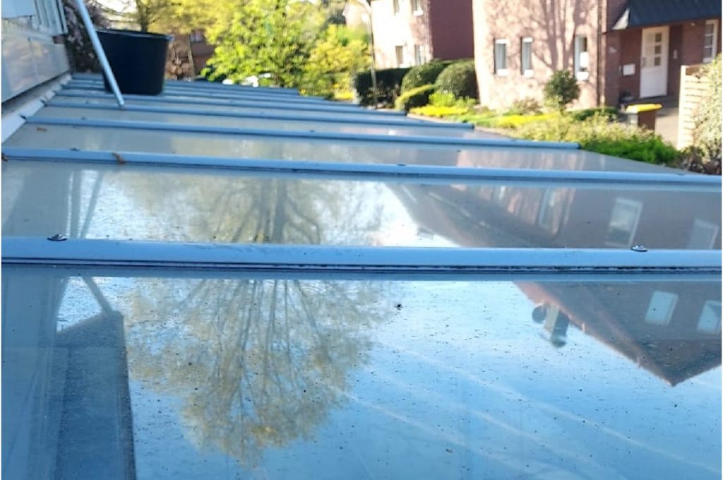 Fensterreinigung und Glasreinigung für Glasdächer in Borken – für klare und gepflegte Glasflächen